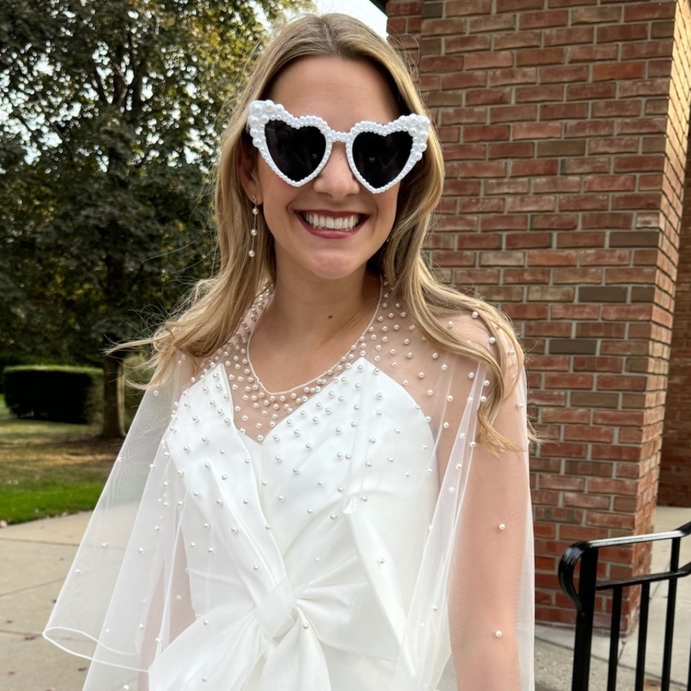 Closet Gems – Worn Once, Loved Always